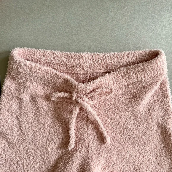 UNIQLO - 3D Knit Soft Fluffy Pants | Lounge Pants | Size XS | Color: Soft Pink - Picture 4 of 8